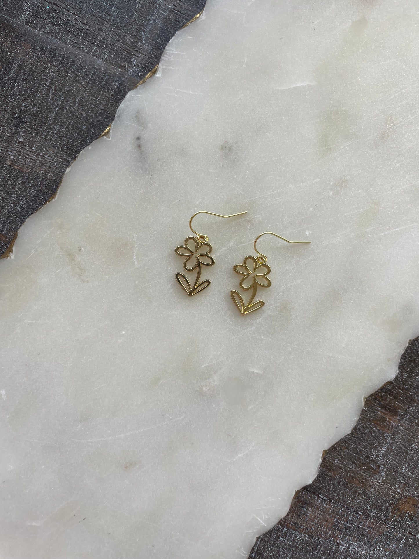 Small flower earrings